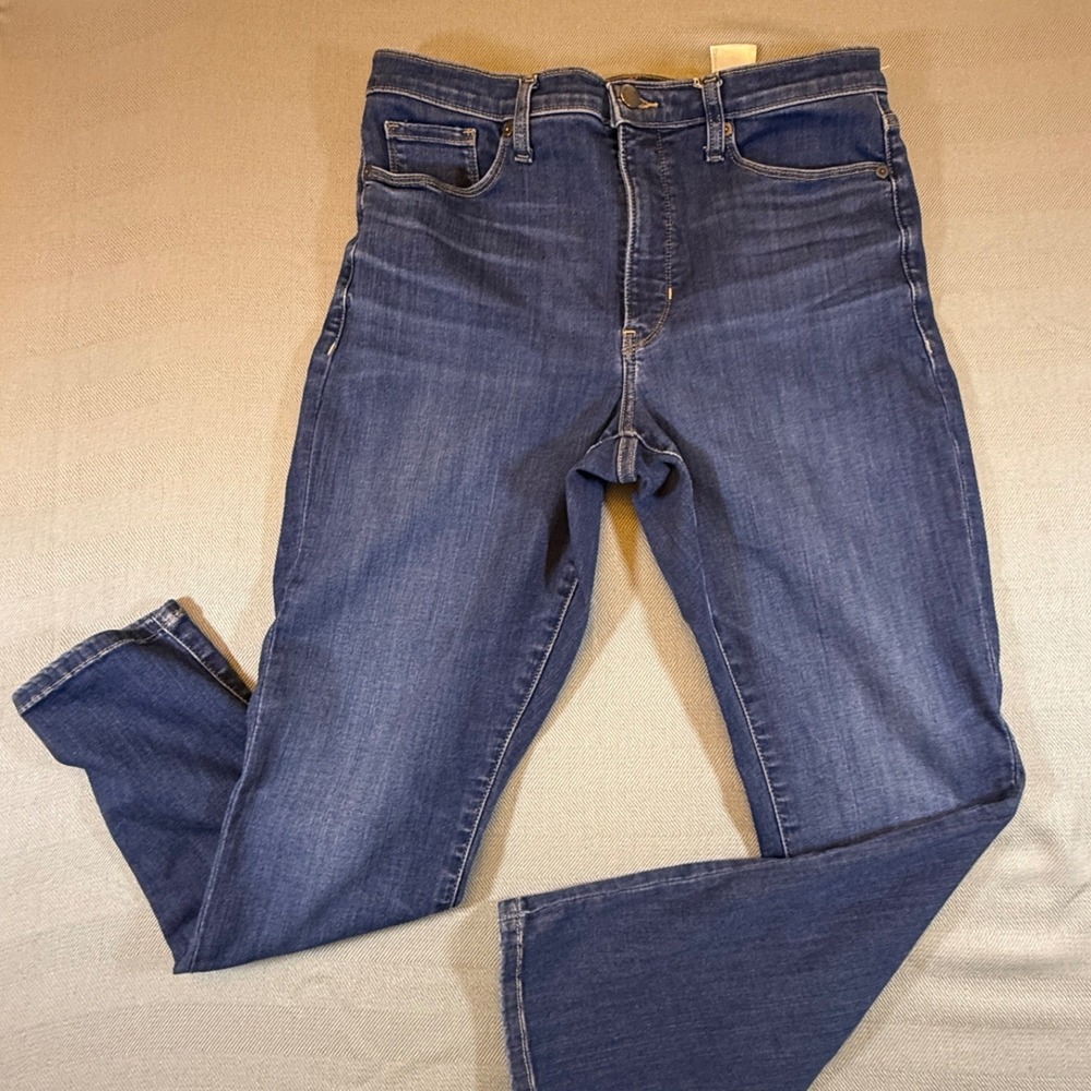 Banana Republic Olivia HR Skinny Jean Dark Washwell Denim 667660 SP21 32x25 2391
